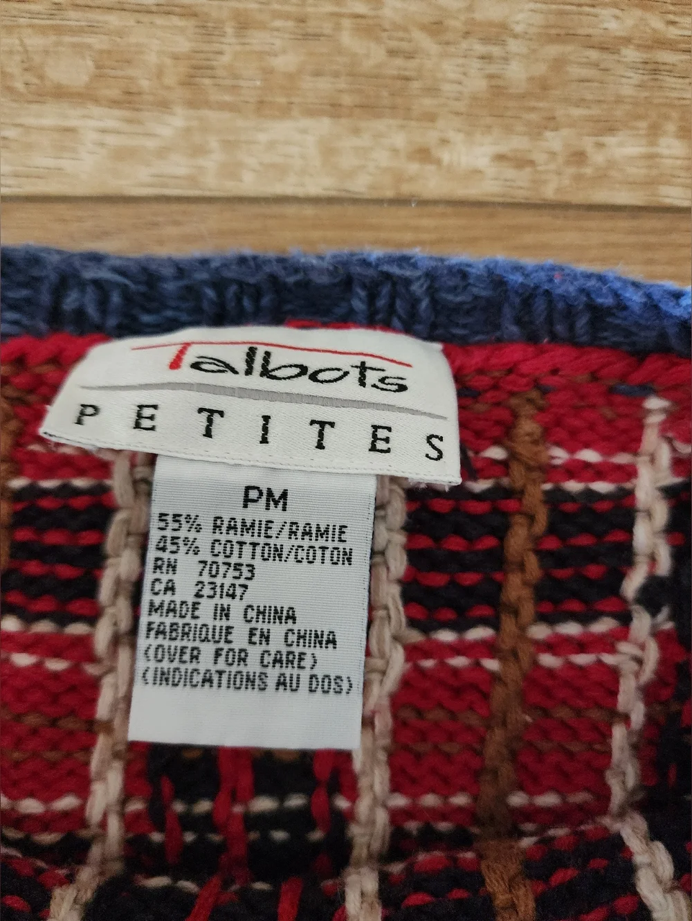 Vintage TALBOTS Women M PETITE Linen Hand Knit Ski Sweater Plaid Fair Isle - Picture 5 of 8
